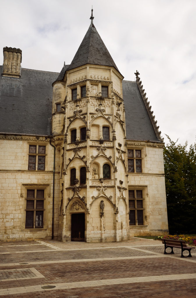 EBLOUISSANT : Un grand week-end à Bourges- Hôtel des Echevins